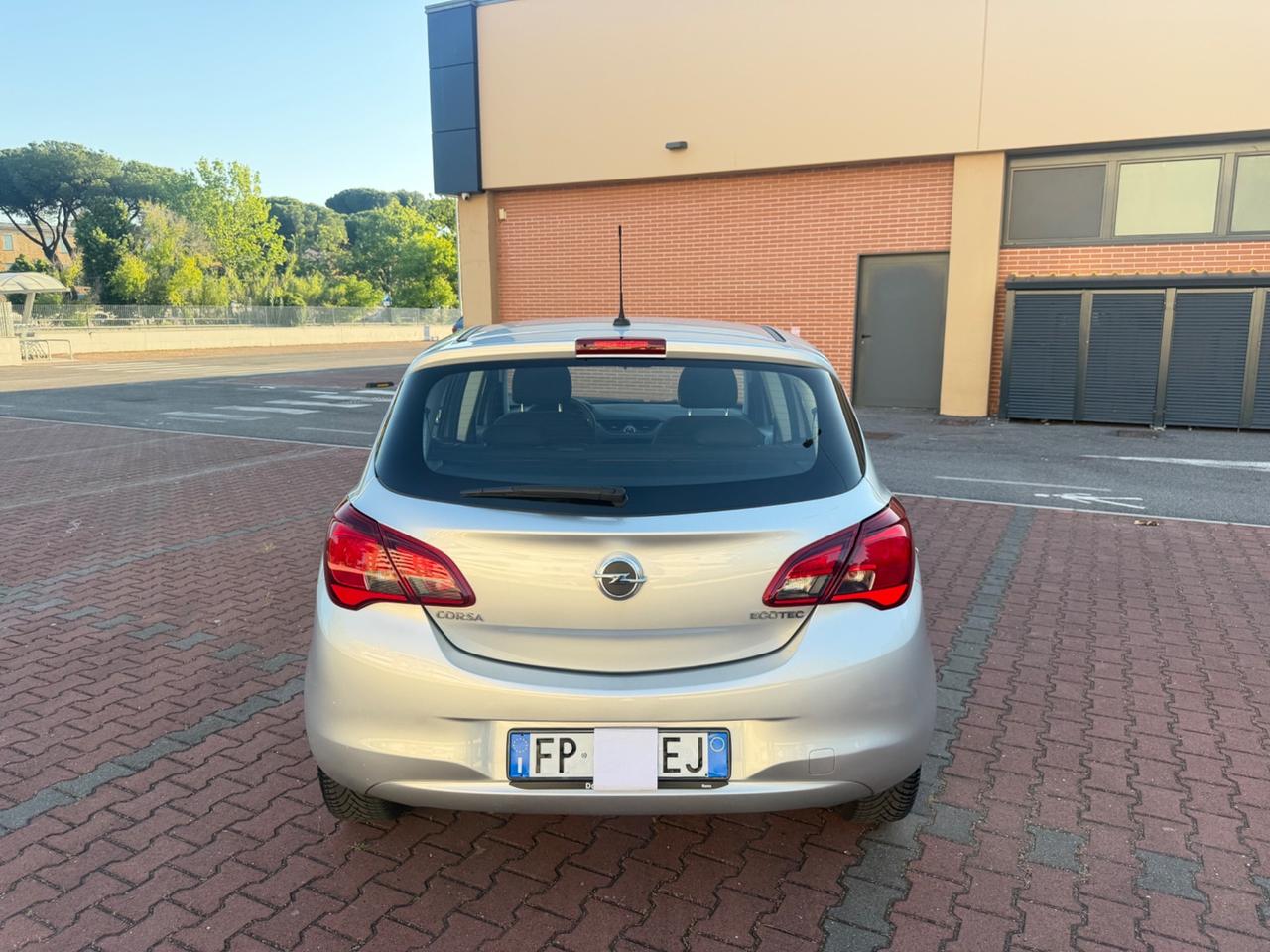 Opel Corsa 1.4 GPL Tech Advance 5p