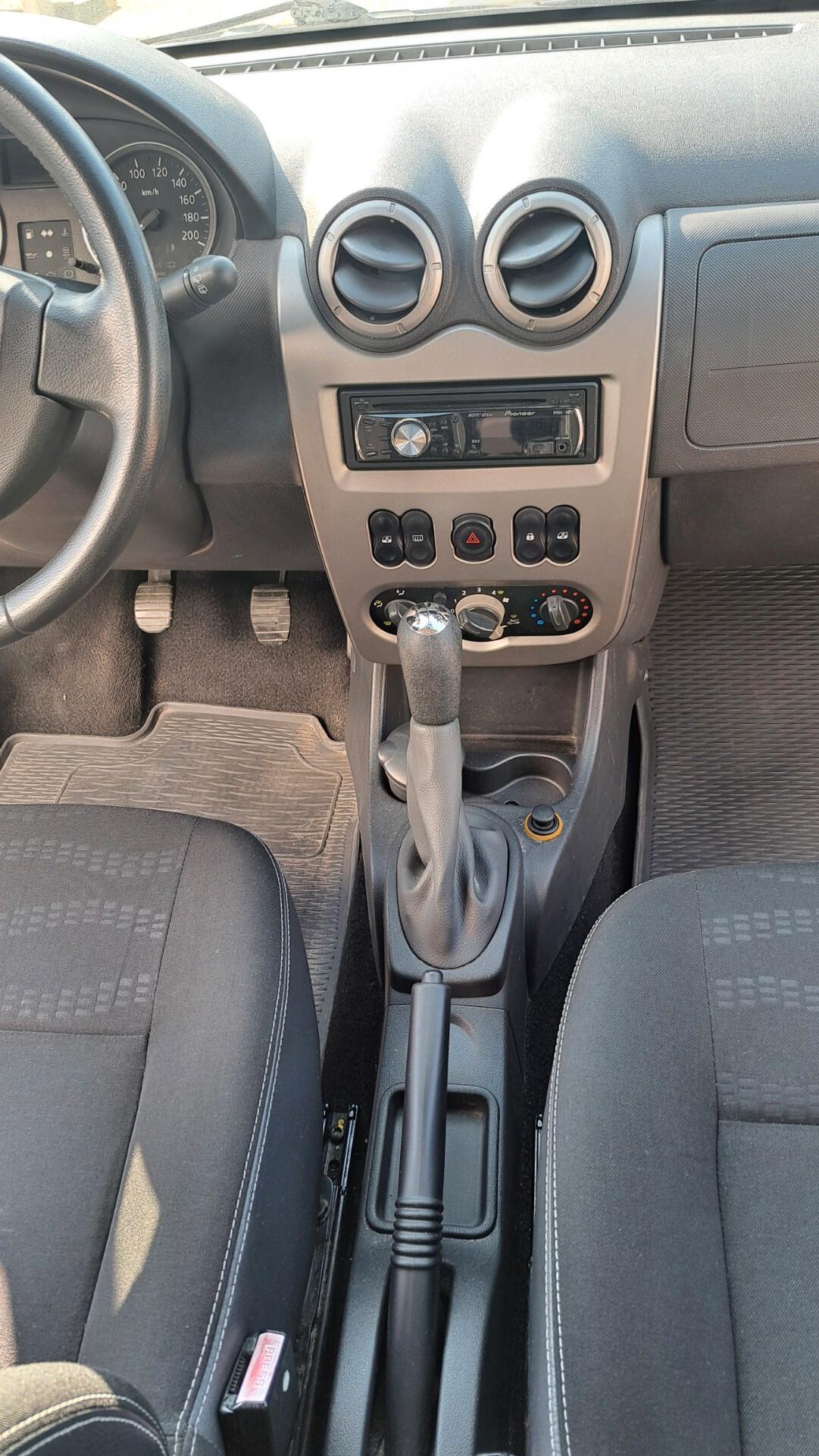 Dacia Sandero 1.2 16V Lauréate OK NEO PATENTATI