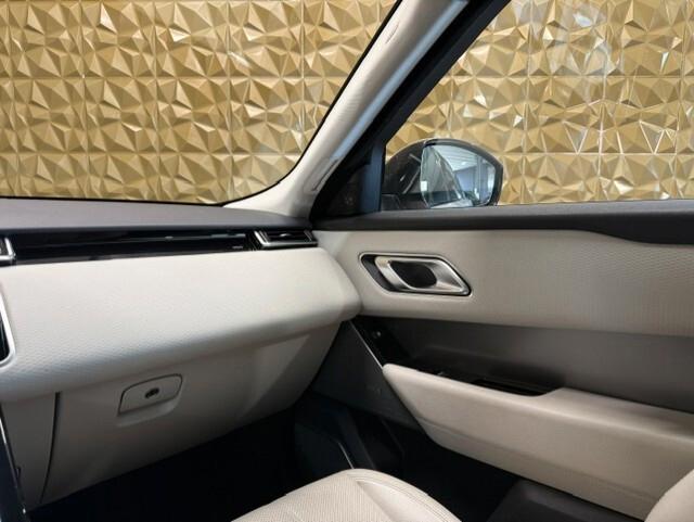 Land Rover Range Velar 3.0D V6 300 CV SE