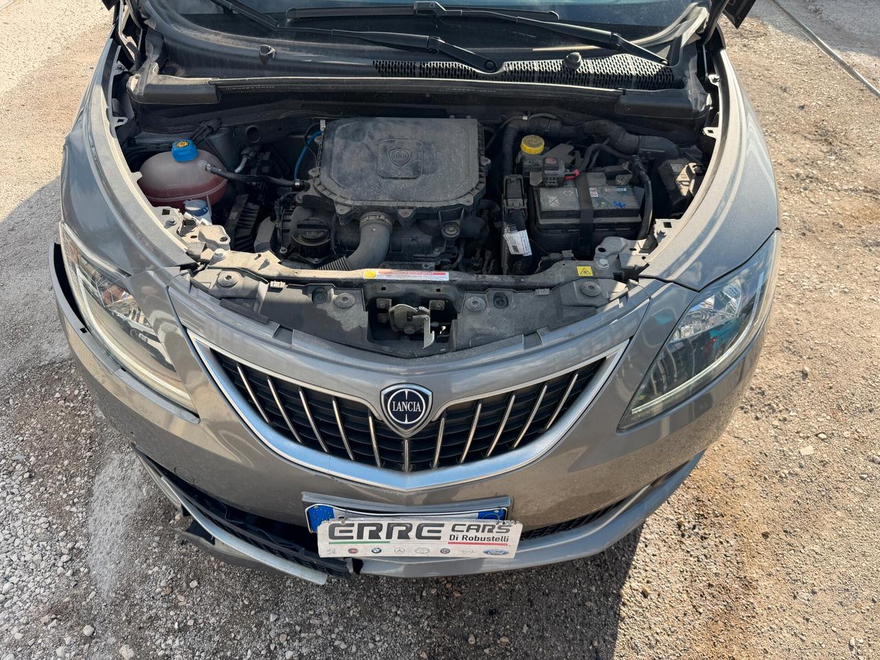 LANCIA YPSILON 2022 1.0 HYBRID 62 CV *POCO DANNO