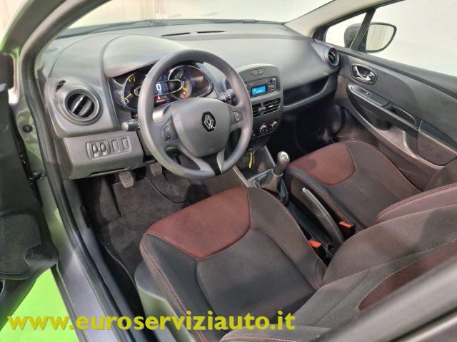 RENAULT Clio 1.2 75CV 5 porte Wave