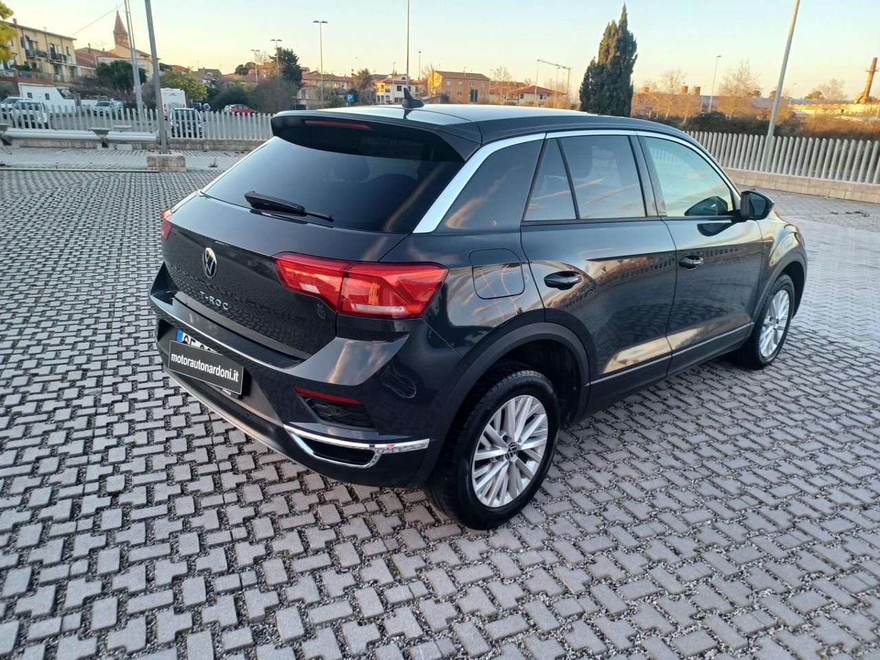 Volkswagen T-Roc 1.0 TSI Business BlueMotion Technology