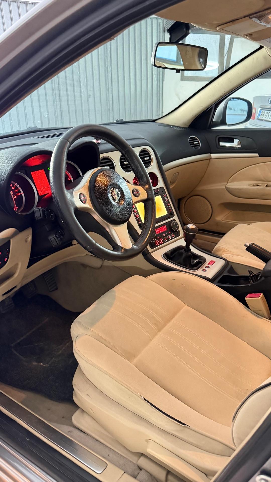 Alfa Romeo 159 1.9 JTDm Sportwagon