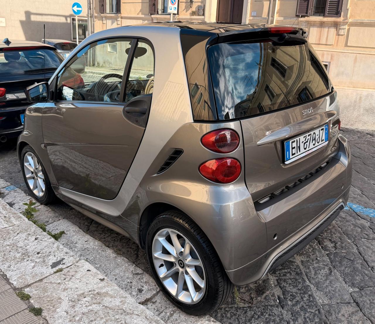 Smart ForTwo 1.0 71CV MHD coupé passion