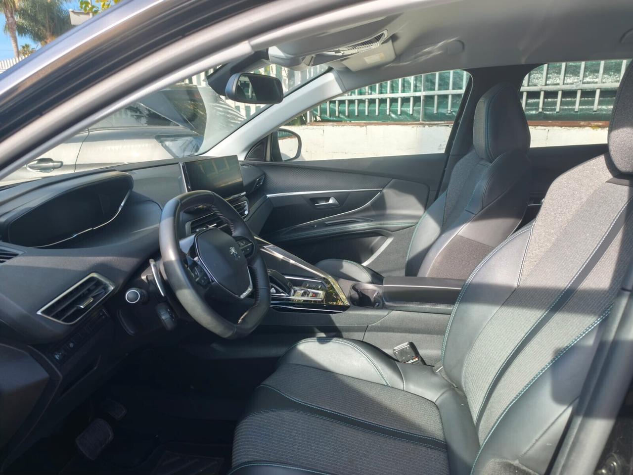 PEUGEOT 3008 1.5HDI 130CV EAT8 ALLURE PACK FULL