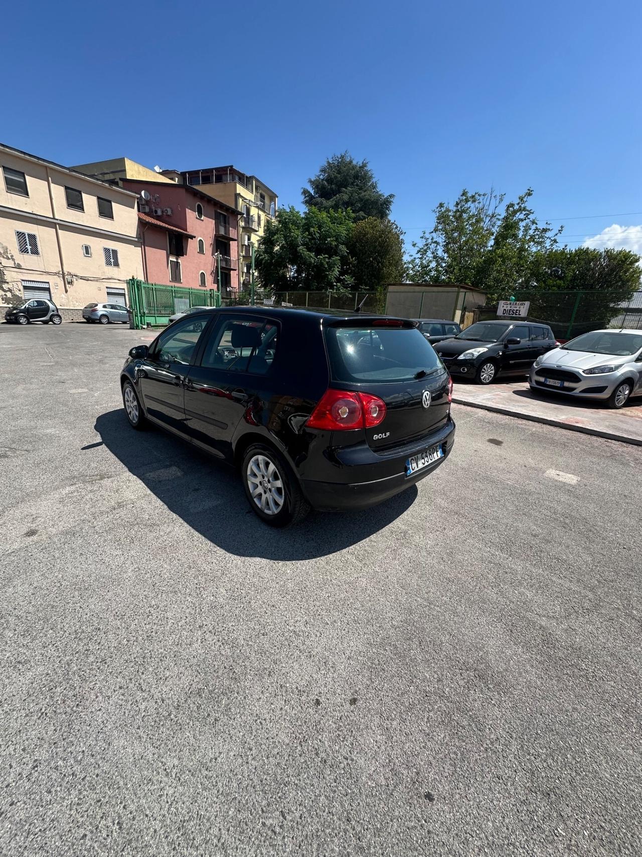Volkswagen Golf 1.6 5p. Comfortline