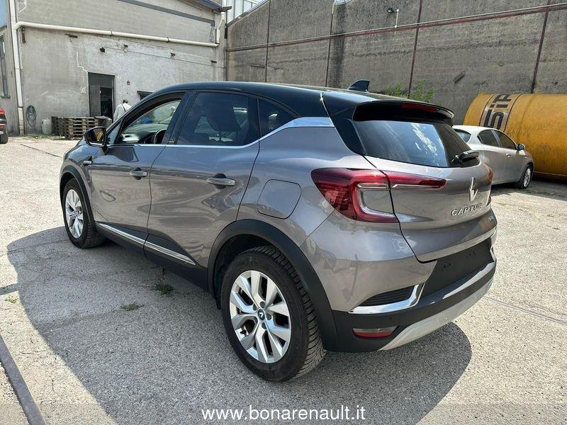 Renault Captur Plug-in Hybrid E-Tech 160 CV Intens