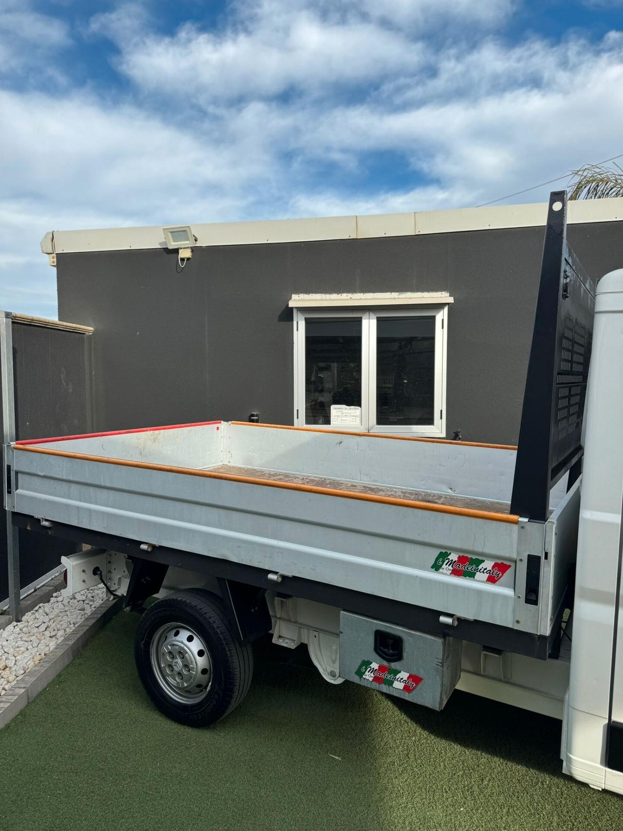 Citroen Jumper 35 L3 Bluehdi 140CV Doppia Cabina, cassonato, 07/2020 con motore nuovo rigenerato.