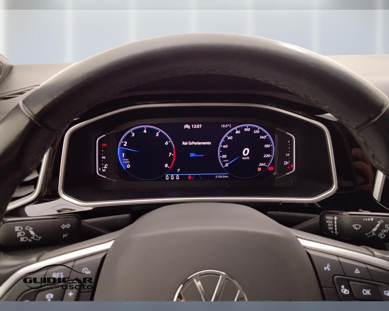 VOLKSWAGEN T-Roc I 2022 - T-Roc 1.0 tsi R-Line 110cv