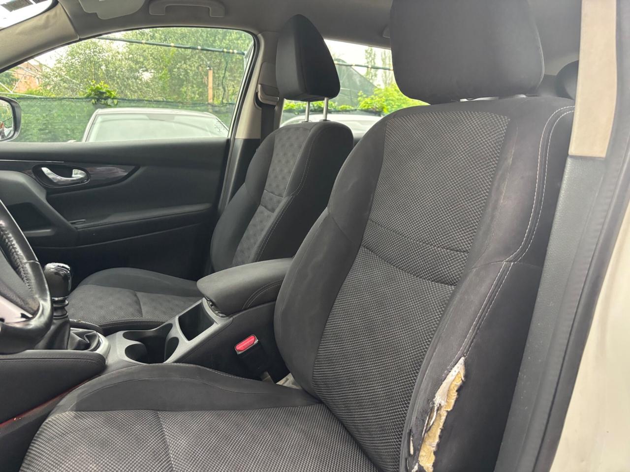 Nissan Qashqai 1.2 DIG-T Acenta ok NEOPATENTATI