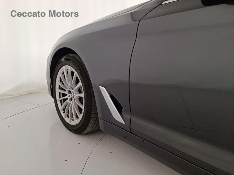 BMW Serie 5 Touring 520 d Business Steptronic