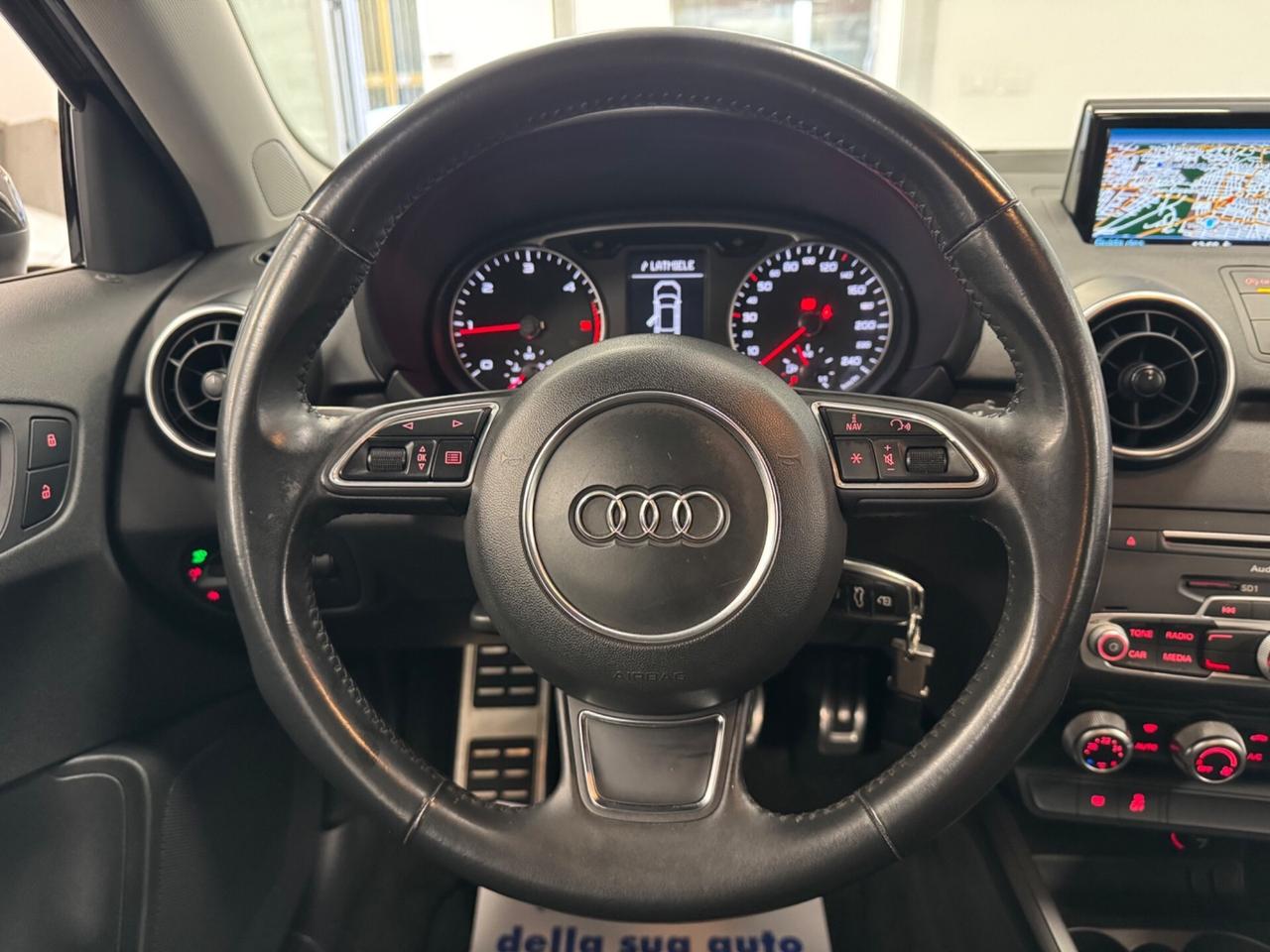 Audi A1 SPB 1.4 TDI S-LINE