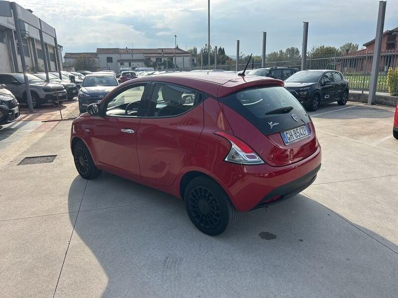 Lancia Ypsilon NUOVA My21 1.0 70cv Hybrid Silver