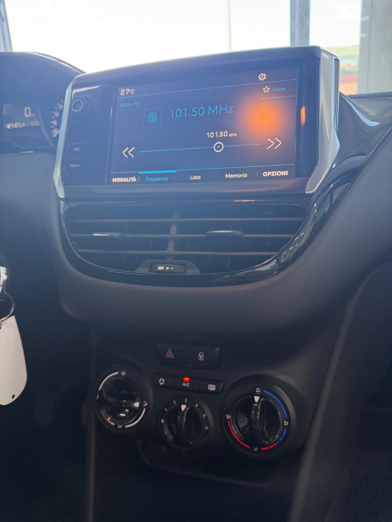 Peugeot 208 BlueHDi 75 5 porte Active FINANZIABILE