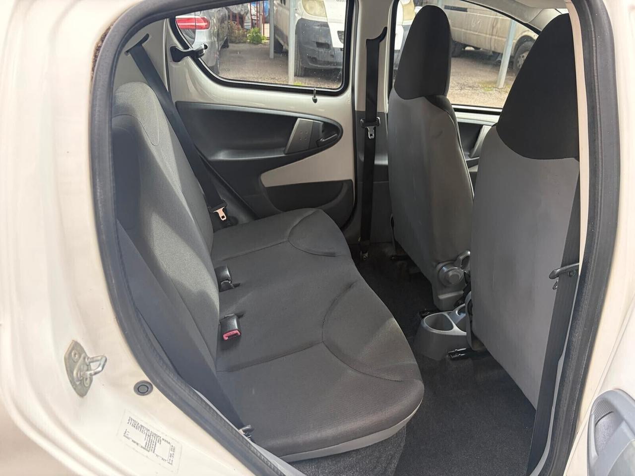 Toyota Aygo 2011 1.0 68Cv Now Connect NUOVISSIMA