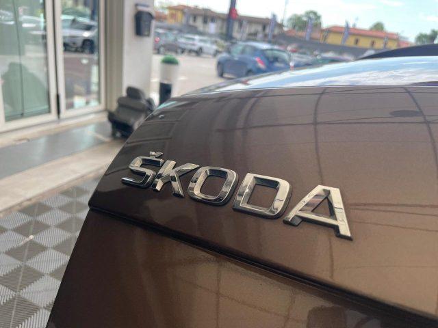 SKODA Octavia 2.0 TDI 150 CV DSG Wagon Executive