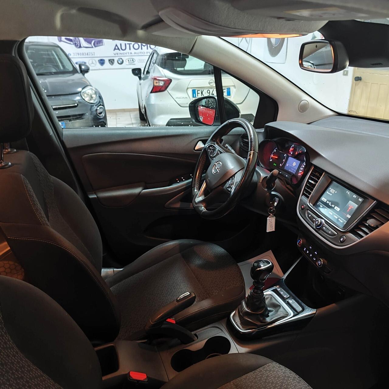 Opel crossland autocarro 5 posti 1.5 diesel (12 mesi di garanzia)