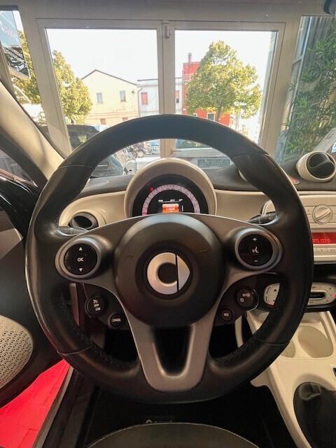 SMART PASSION FOR FOUR 70 1.0 TETTO PANORAMICO OK NEOPATENTATI