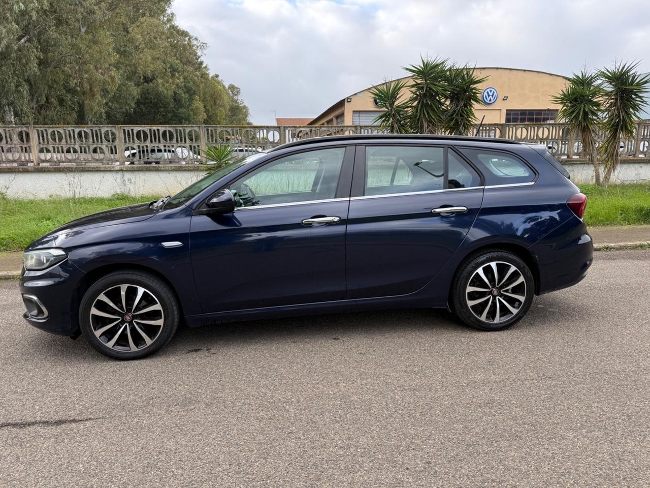 Fiat Tipo 1.6 Mjt S&S SW Lounge