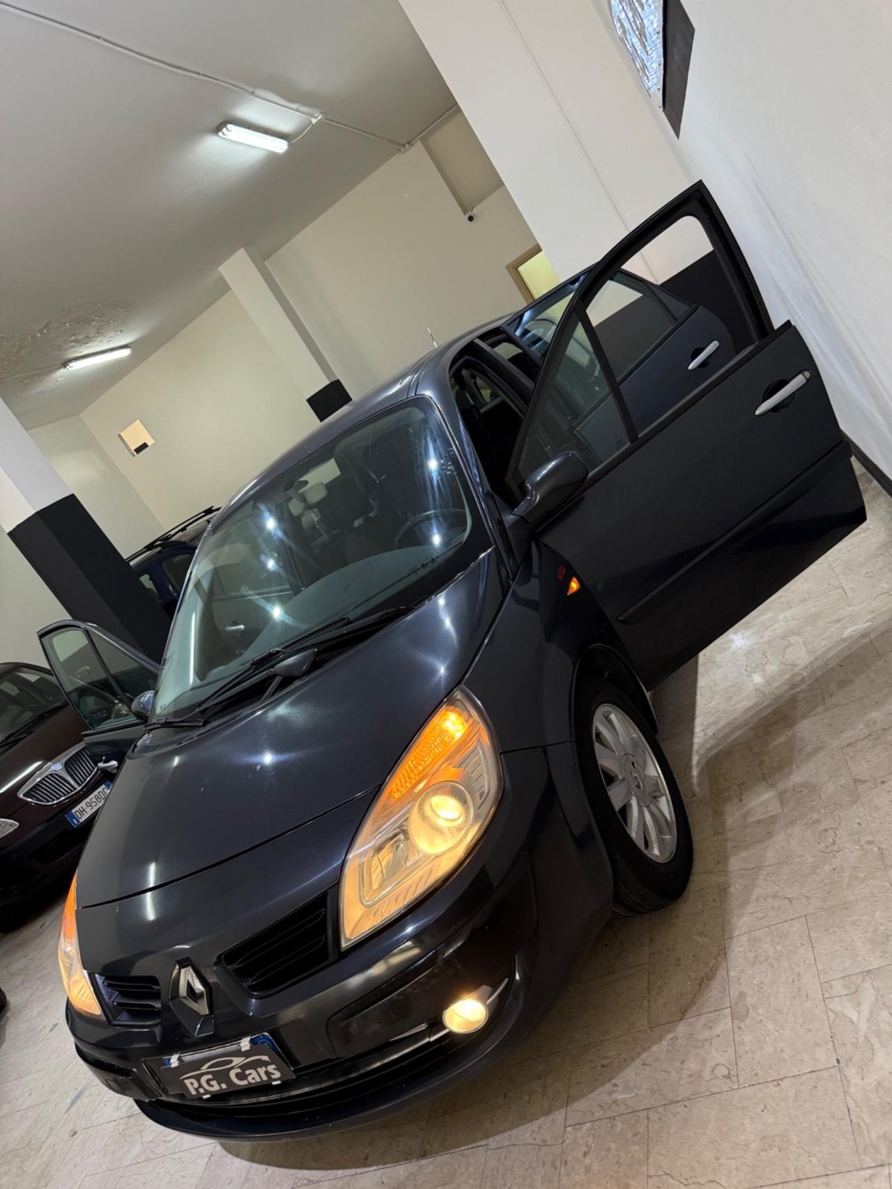 Renault Scenic Grand Scénic 1.9 dCi/130CV Serie 7 POSTI