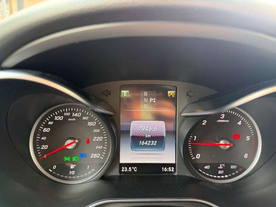 MERCEDES GLC 220 CDI PREMIUM AMG CERTIFICATA NUOVA