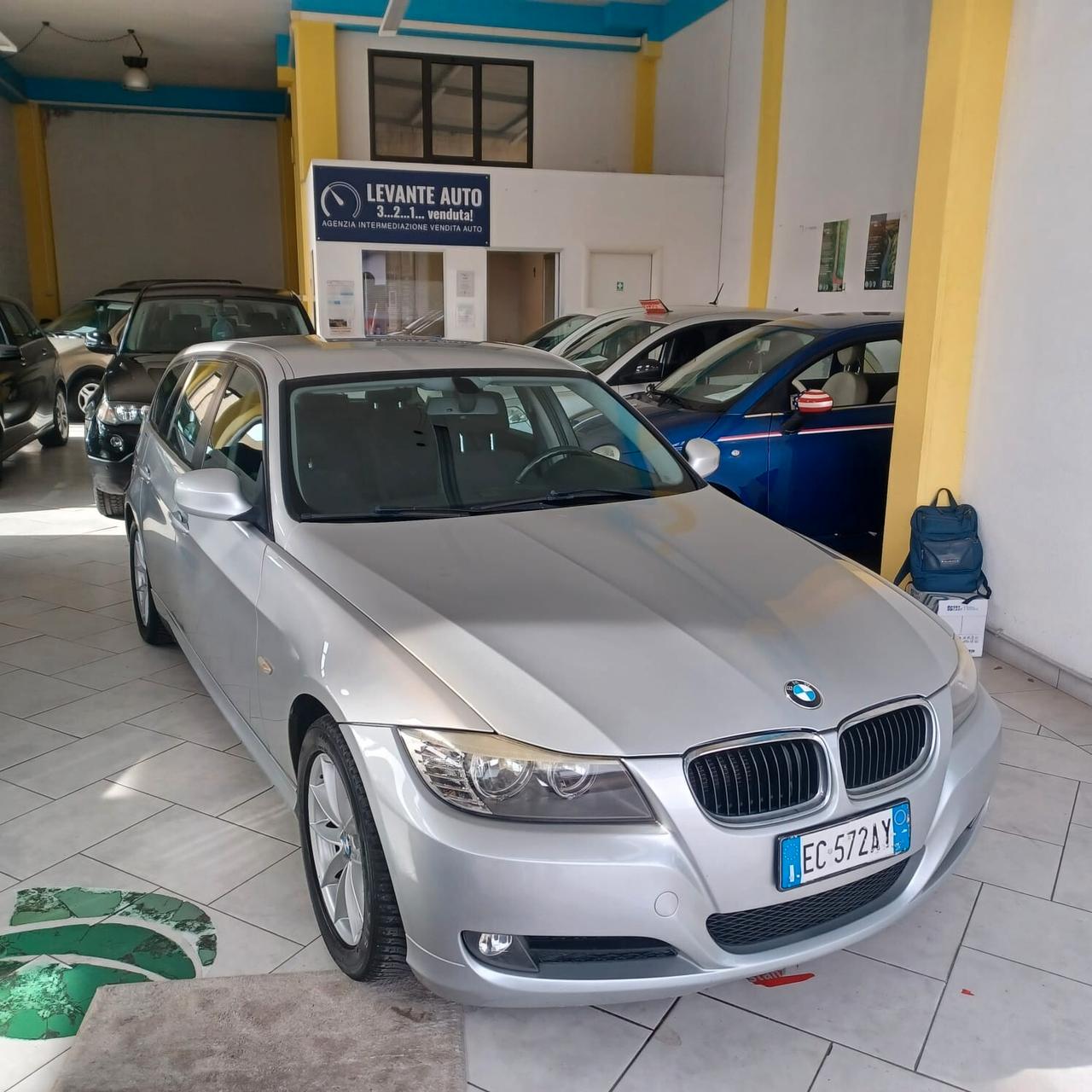 182.880KM BMW SERIE 3 2.0 TDI SW AUTOMATICA