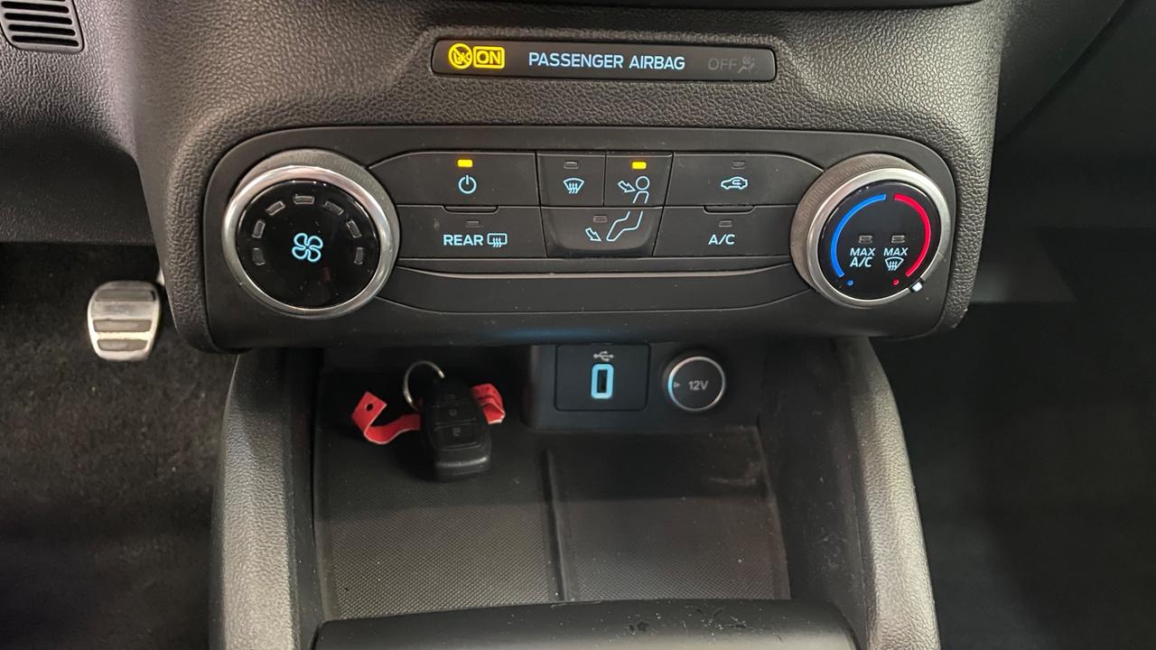 Ford Focus 1.5 TDCi 120 CV ST Line GANCIO TRAINO