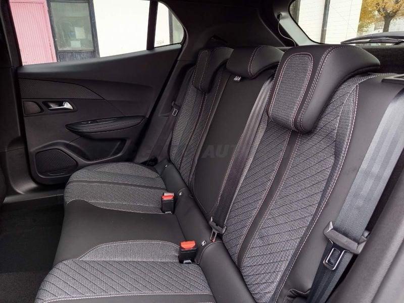 Peugeot 2008 2008 1.2 hybrid Allure 136cv e-dcs6