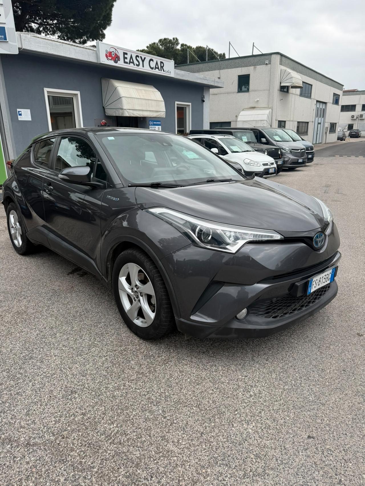 Toyota C-HR 1.8 Hybrid E-CVT Business