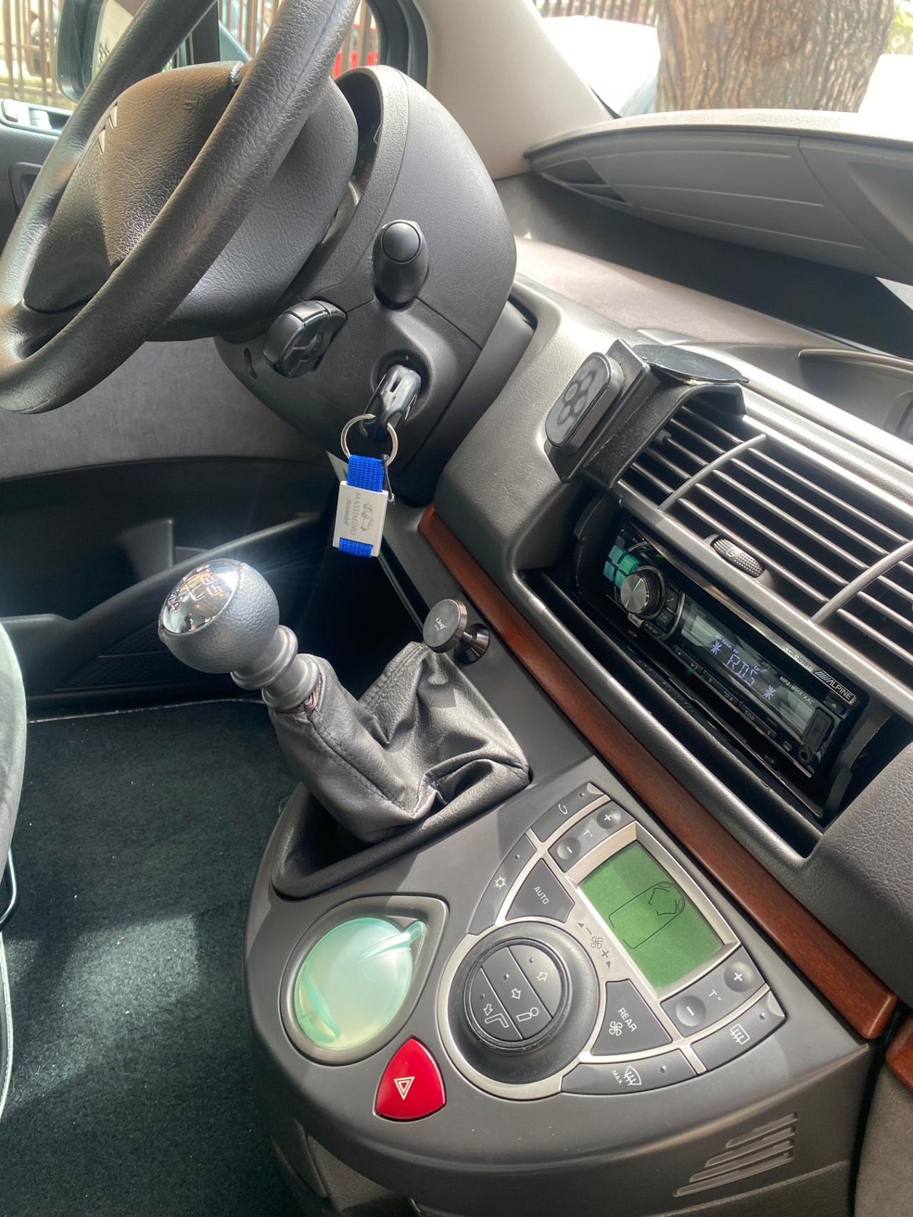 Citroen C8 2.0 HDi FAP Classique