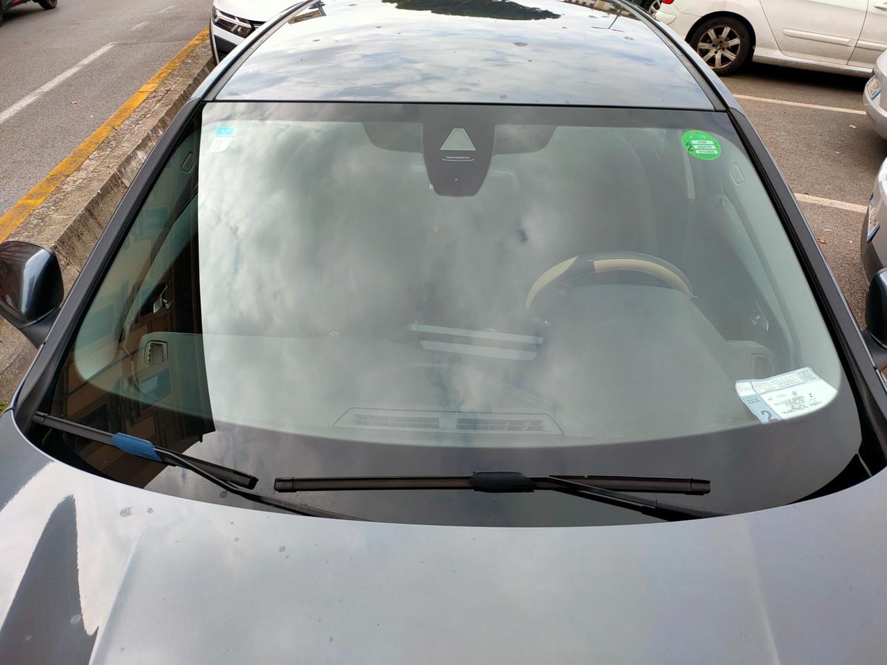 Bmw 118i 5p. Business Advantage auto