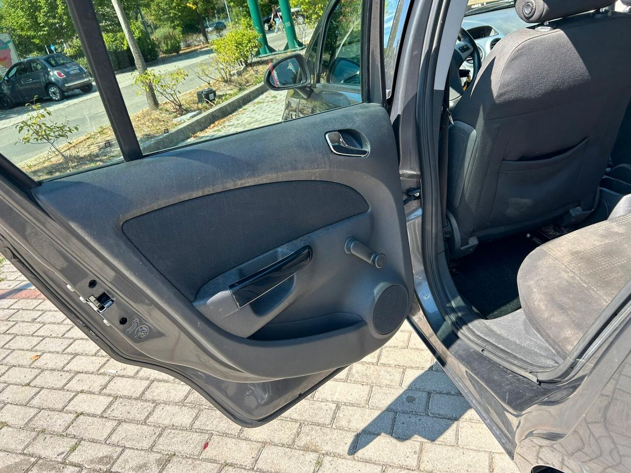 Opel Corsa 1.2 85CV 5 porte GPL-TECH One