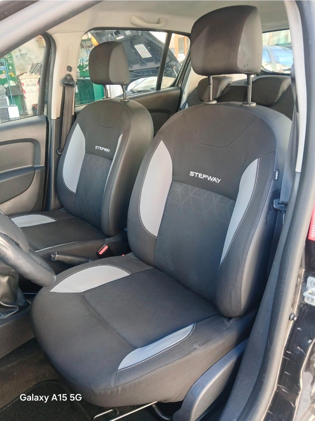 Dacia Sandero Stepway 1.5 DIESEL - NEOPATENTATI PERMUTE