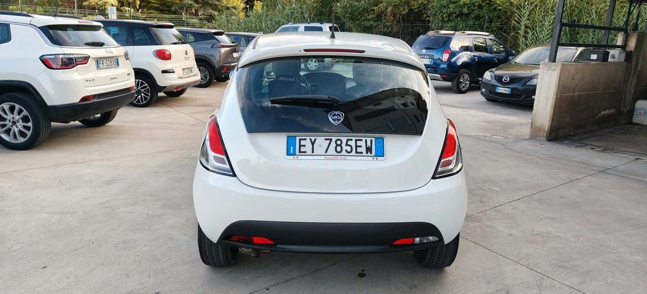 Lancia Ypsilon 1.3 MJT 16V 95 CV