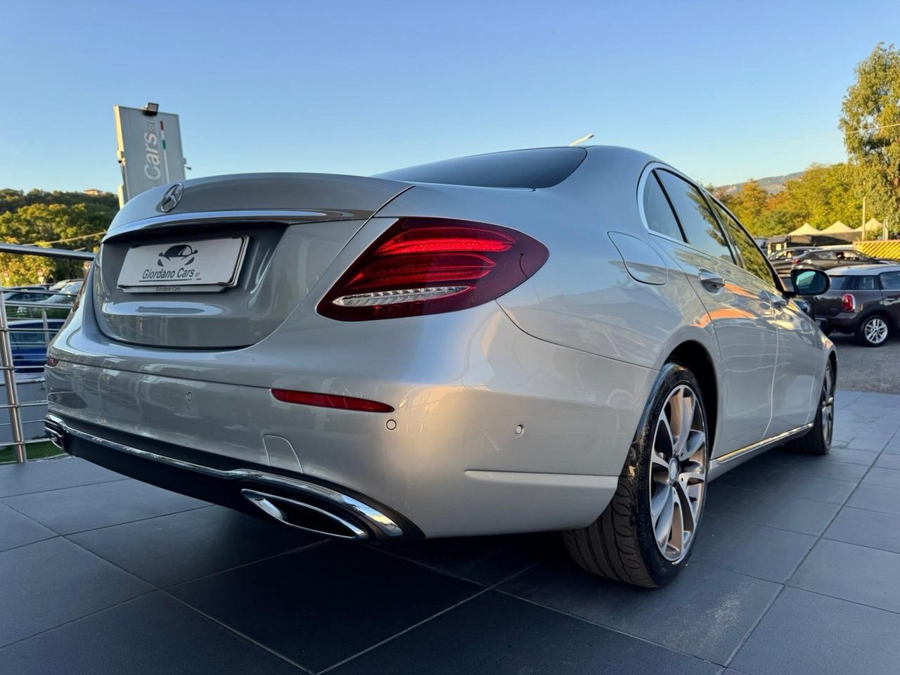 Mercedes-benz E 220 d Auto Premium Plus