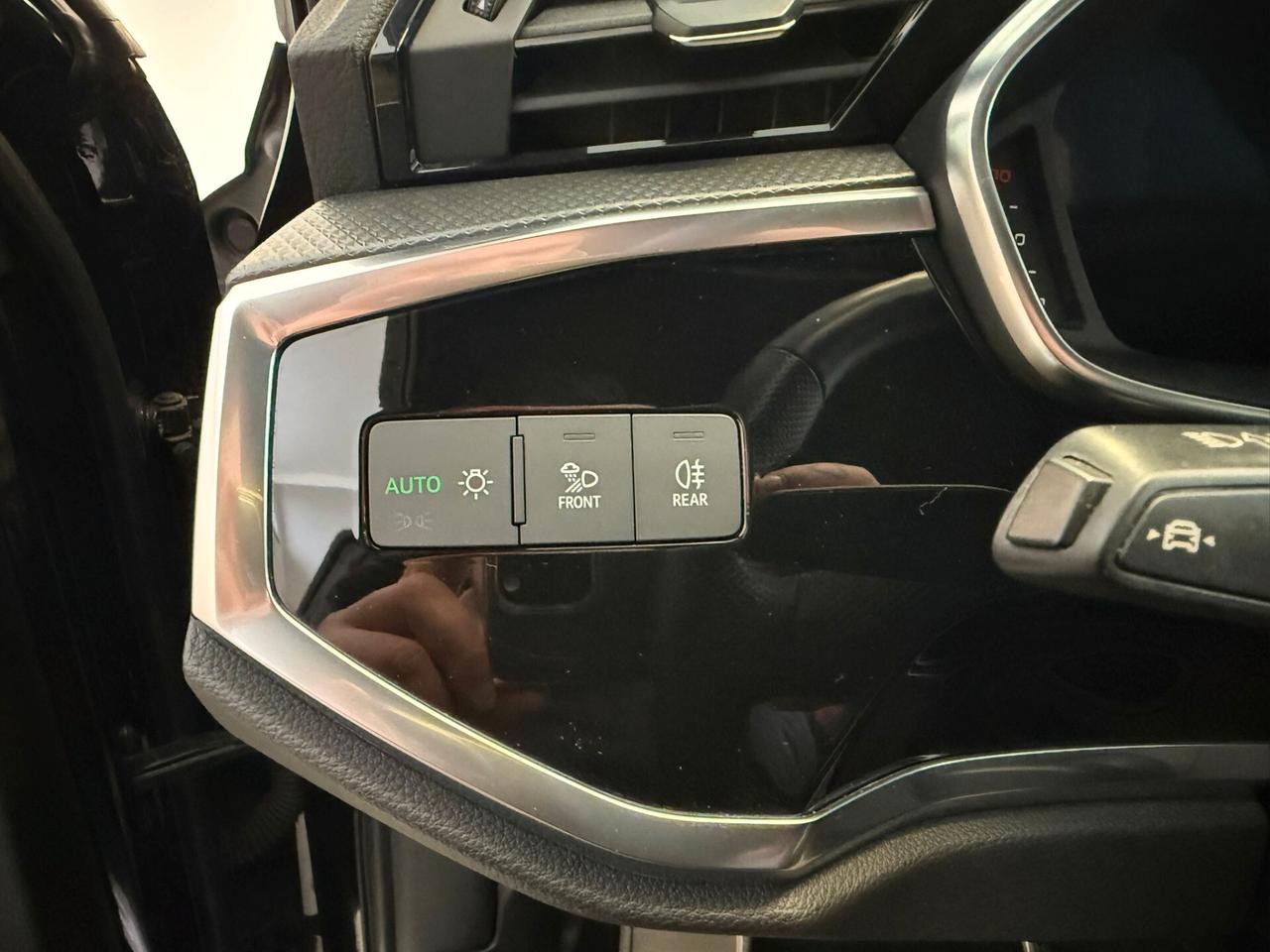 Audi Q3 35 TDI S tronic line edition