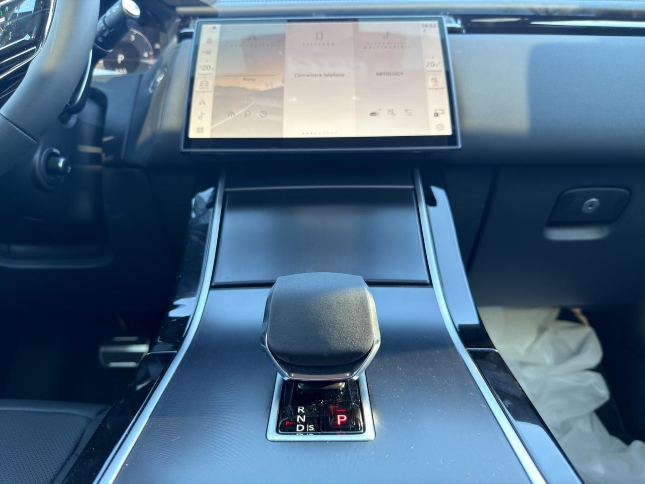 LAND ROVER Range Rover Velar 2.0D I4 204 CV Dynamic SE