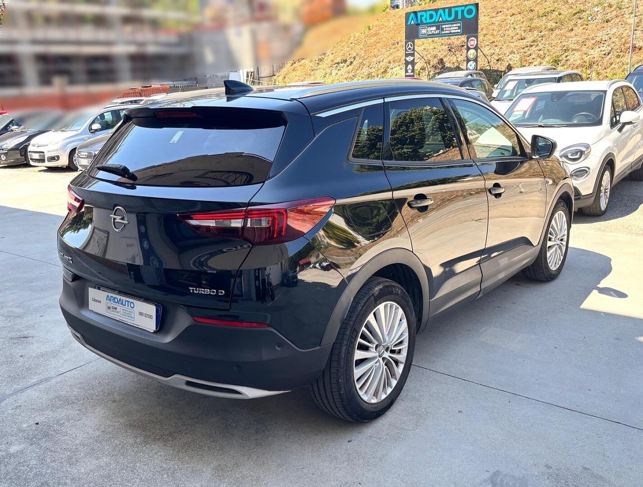 Opel Grandland X 1.6 CDTI INNOVATION 120 cv