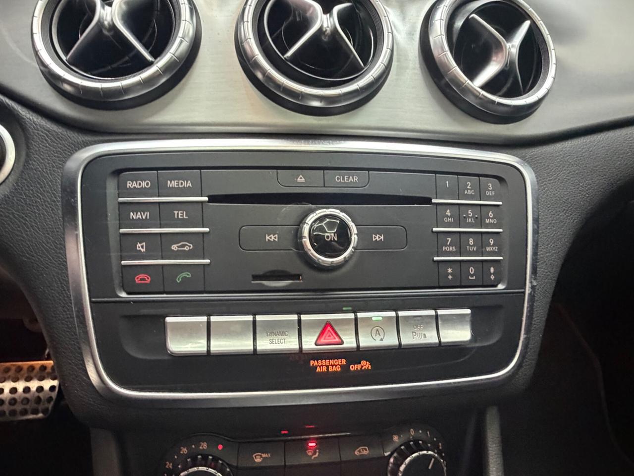 Mercedes-benz CLA 200 d Automatic Premium