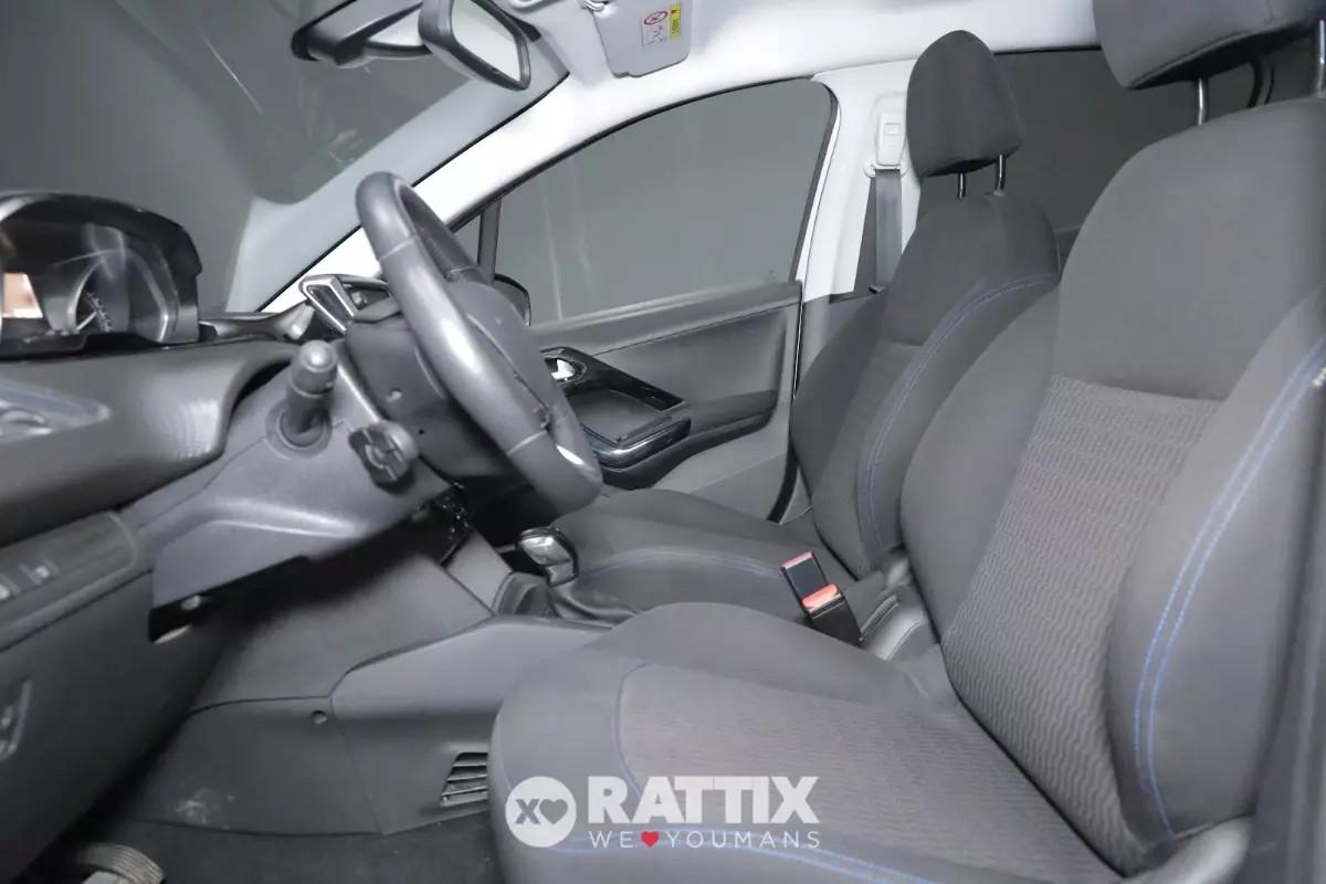 Peugeot 208 1.2 Puretech 82CV Signature