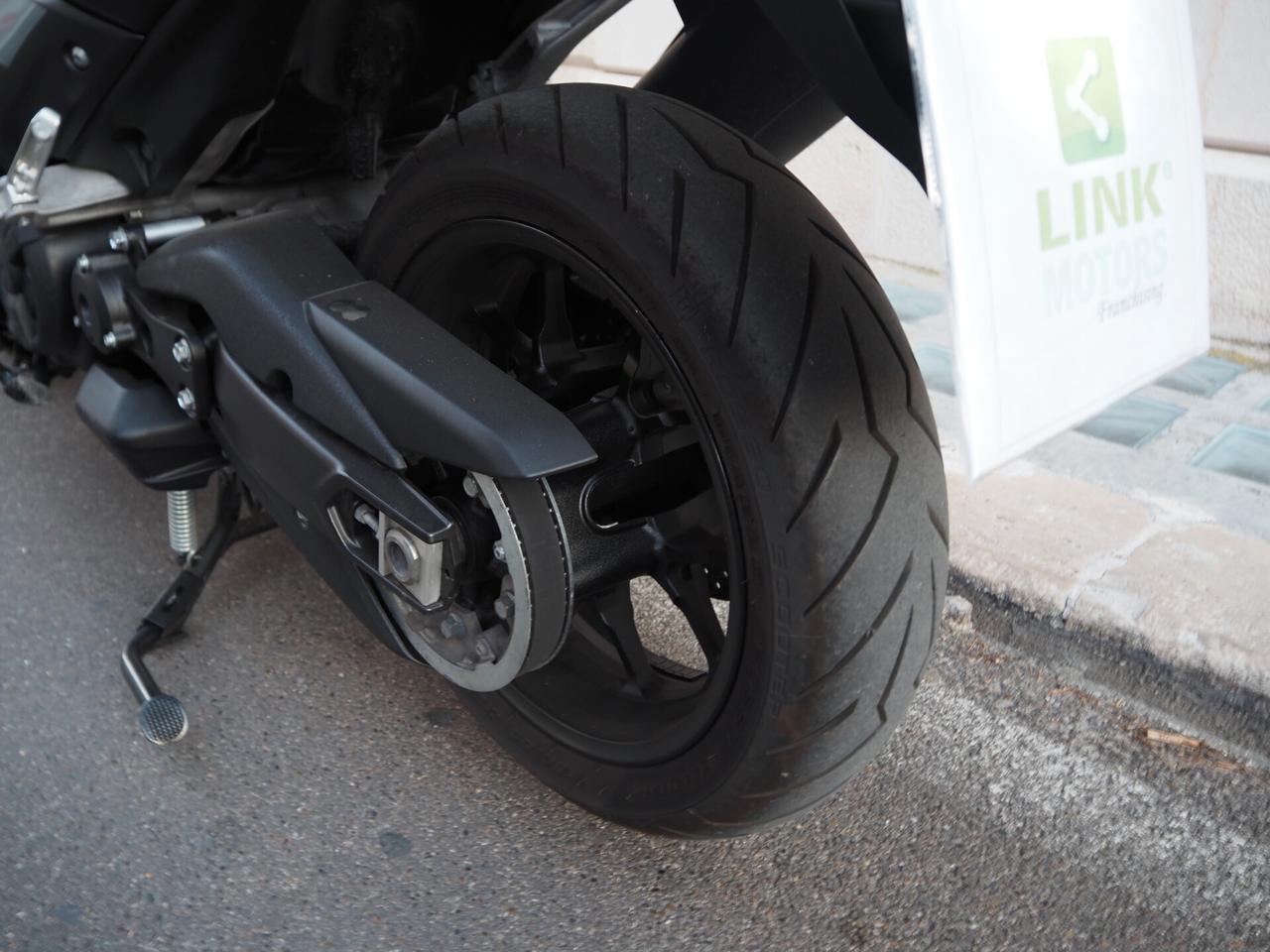 Yamaha TMAX 560