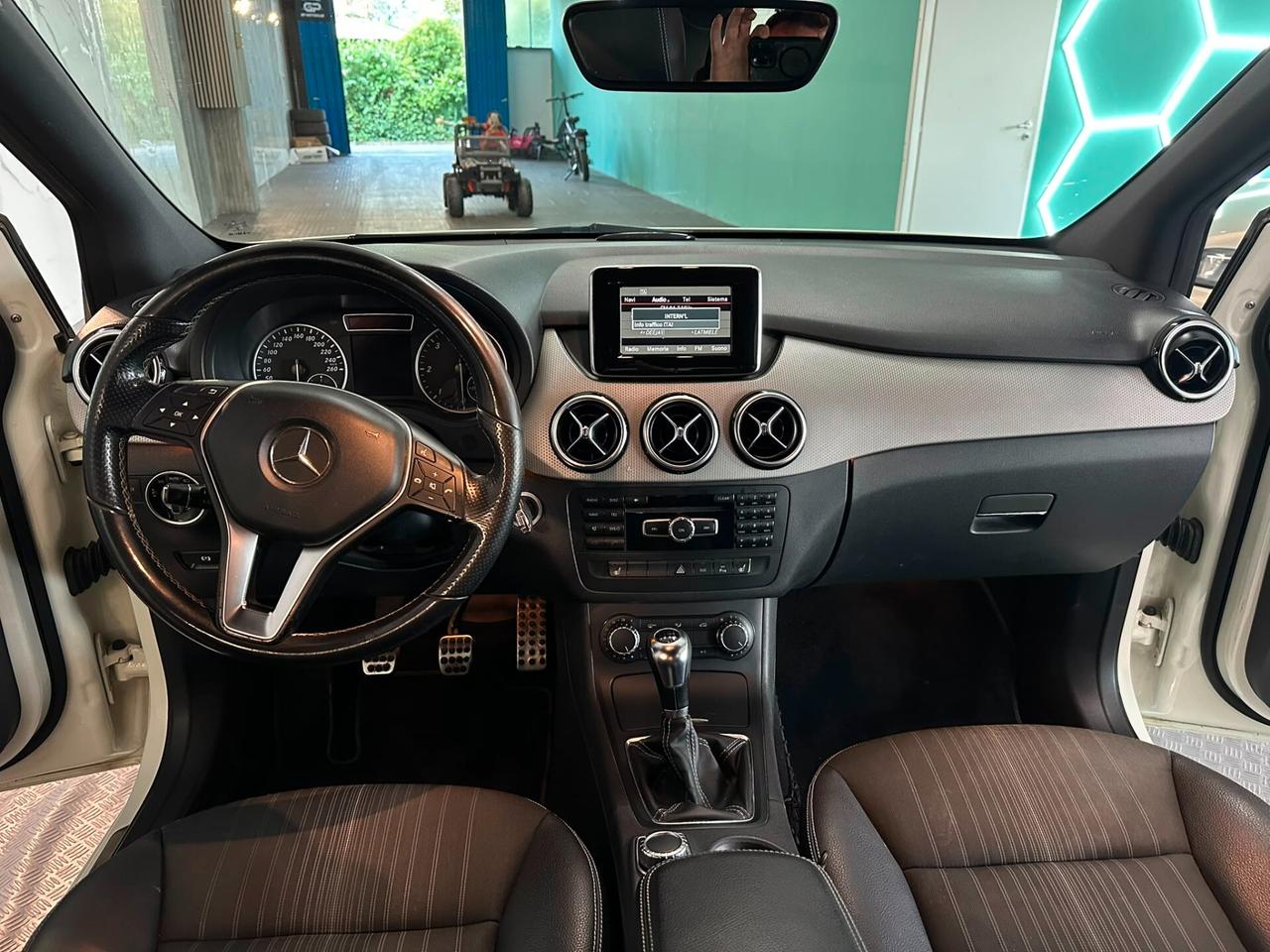 Mercedes-benz B 180 CDI Premium