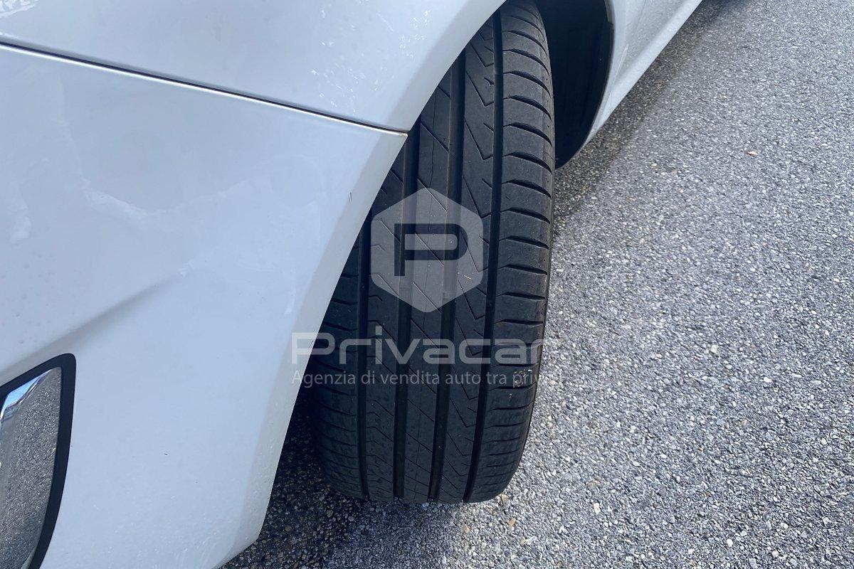 OPEL Corsa 1.4 16V 3 porte b-color