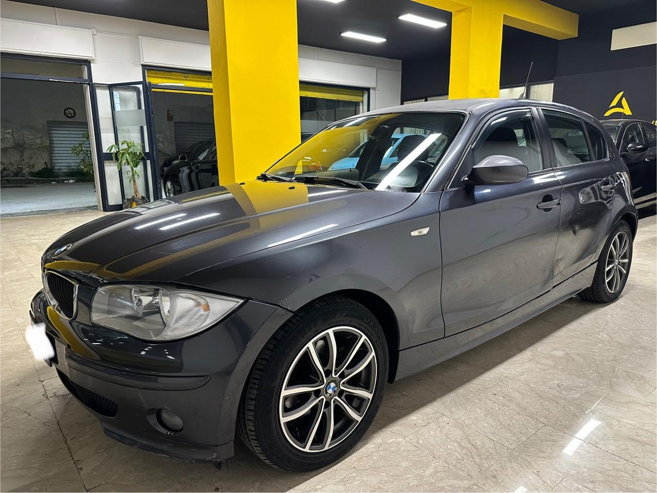 Bmw 118 118d cat 5 porte Eletta