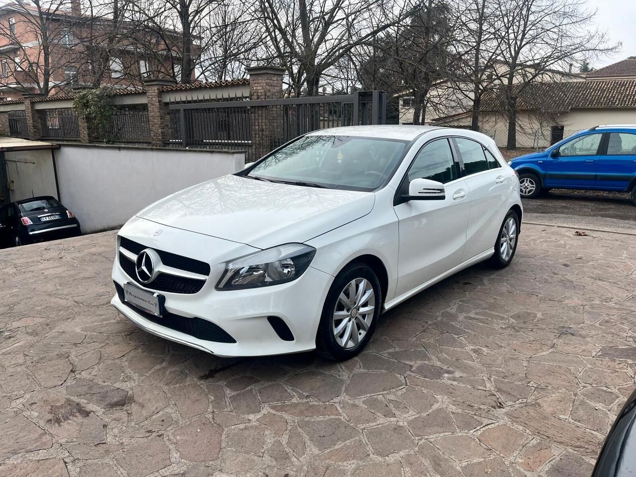 Mercedes-benz A 180 d Business
