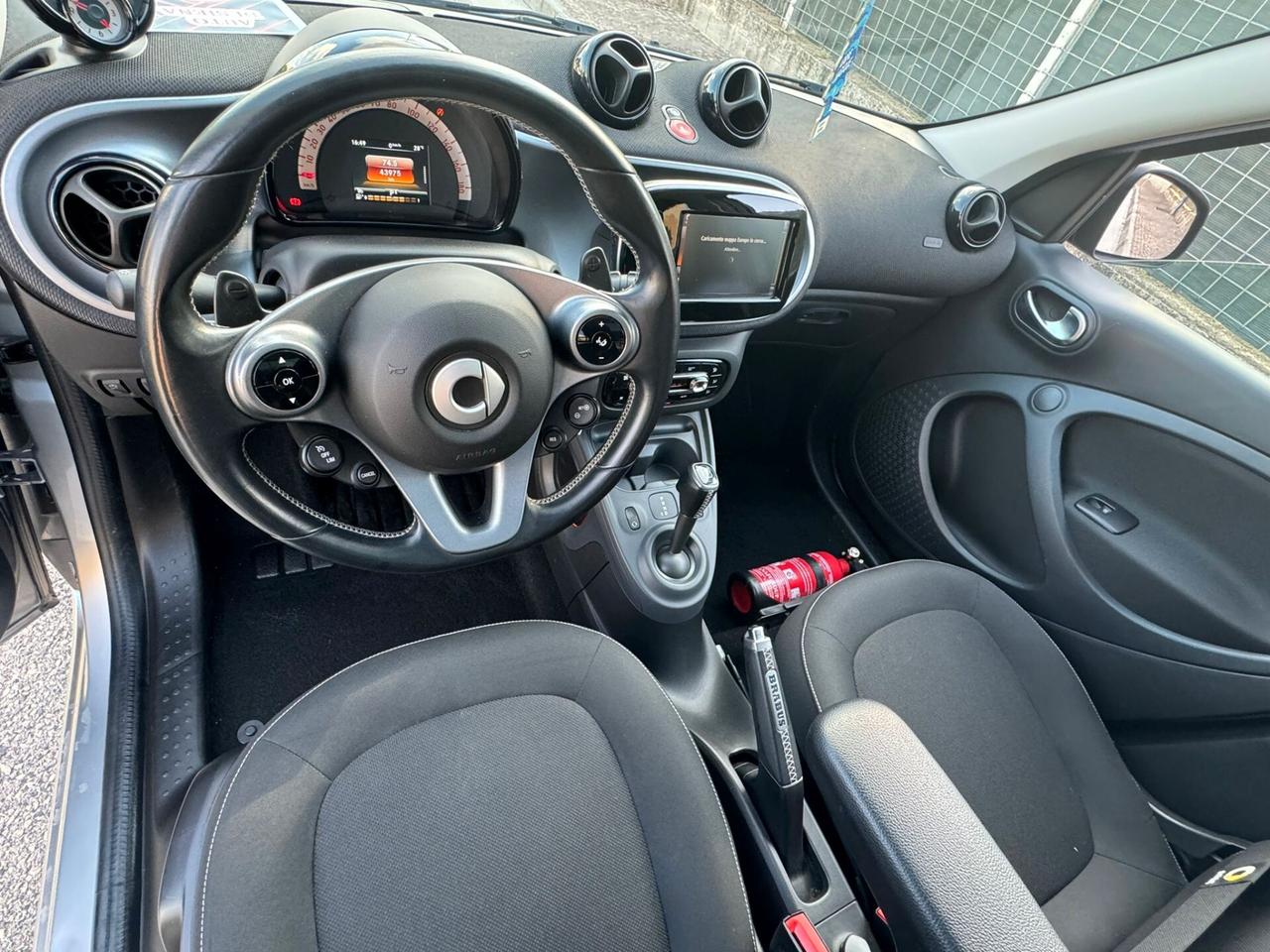 Smart ForFour 90 0.9 Turbo twinamic SUPER Passion CON INSERTI BRABUS