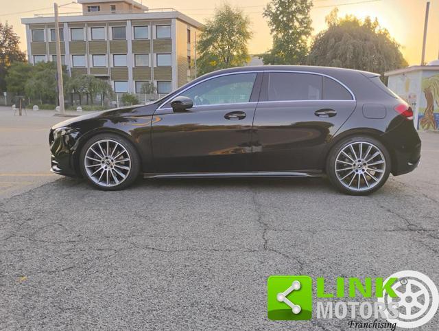 MERCEDES-BENZ A 220 Premium AMG