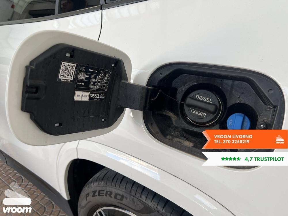 MERCEDES GLA (H247) GLA 200 d Automati...