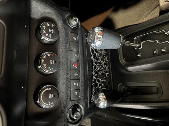 Jeep Wrangler Unlimited 2.8 crd Sahara auto