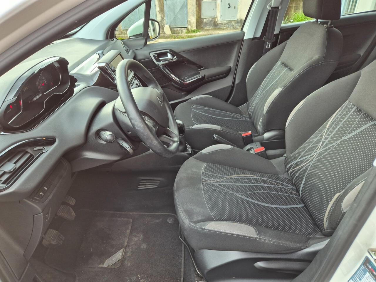 Peugeot 208 1.2 VTi 82 CV 5 porte Active